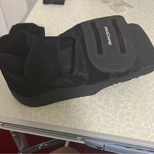 Black Medical Shoe